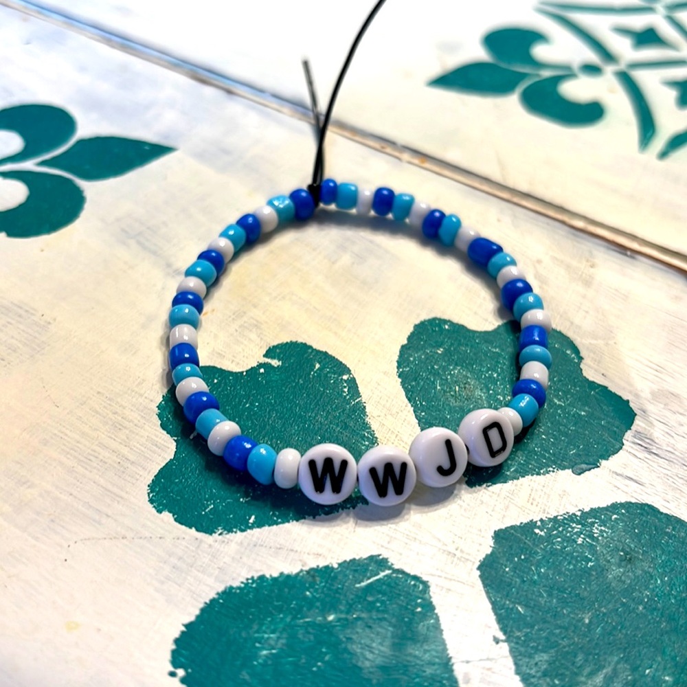💙🌊Cute Blue WWJD Bead Bracelet💙🌊